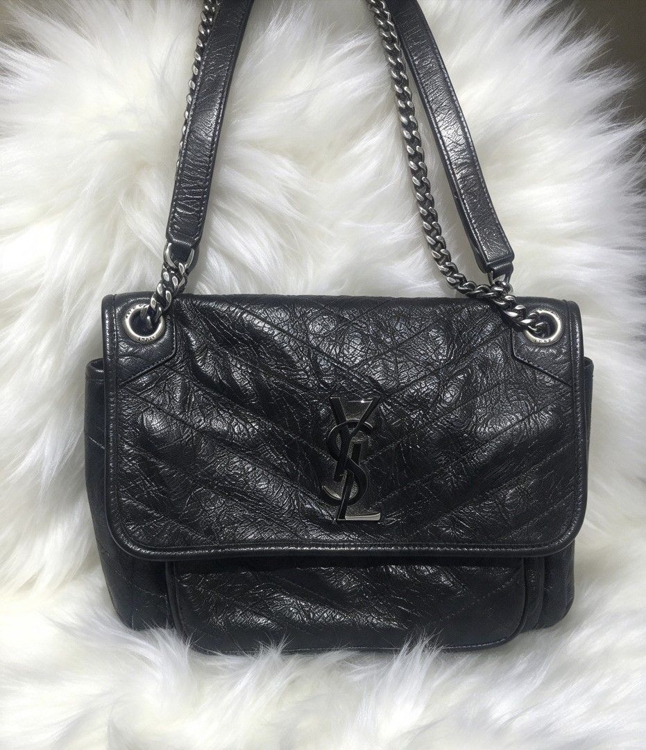 Ysl crinkled bag (Category: Cross-body Bags) located in Iloilo. Submitted by khonz (Listing ID 1467683438, Image 1). Description: no flaw.