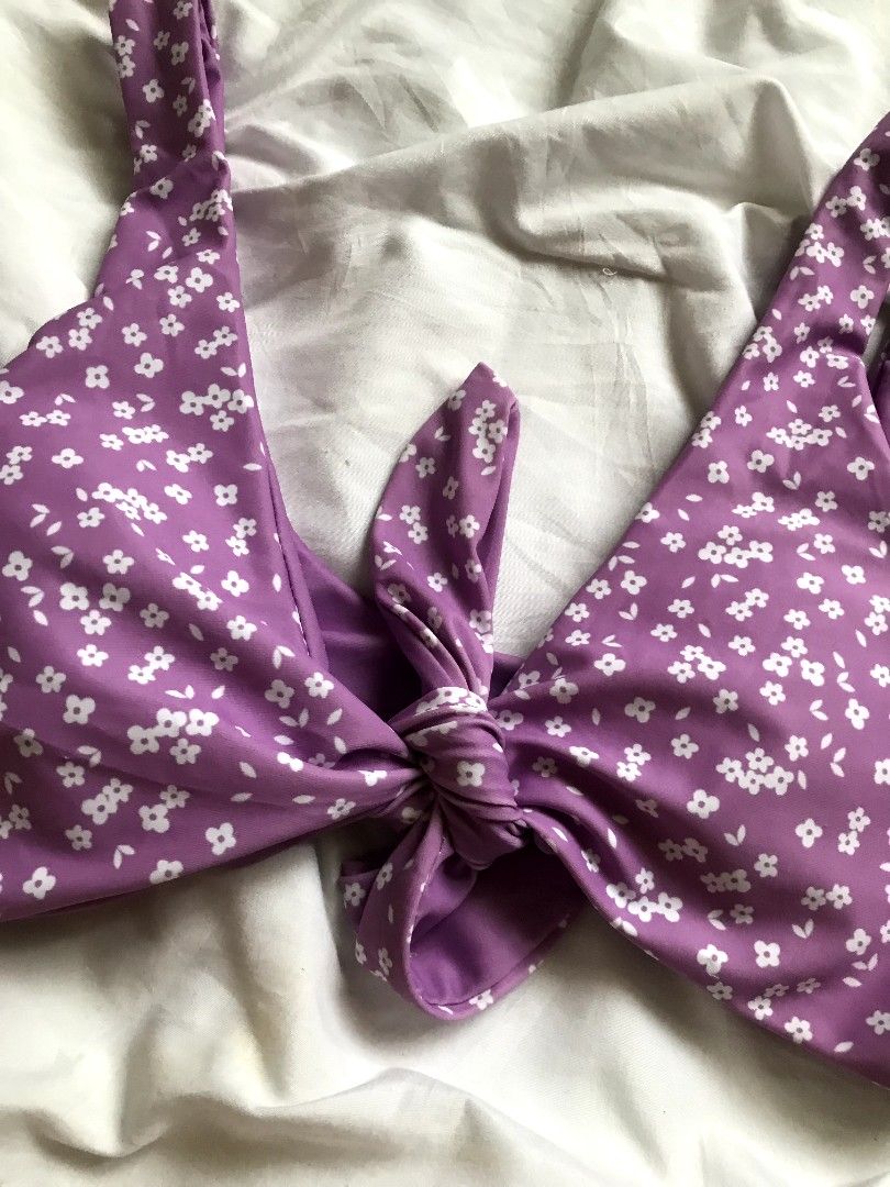 Zaful bikini top (Category: Bikinis & Swimsuits) located in Cavite. Submitted by maica_ (Listing ID 1467613519, Image 2). Description: size: large on tag no flaws or stain dm for when worn.