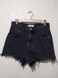 (Category: ) located in . Submitted by PrinceDani.Clothing (Listing ID 1467645390, Image 1). Description: .