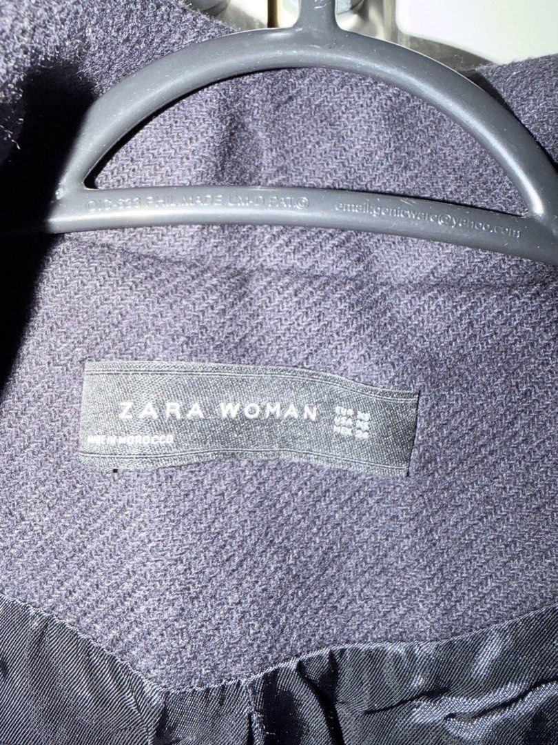 Zara Coat (Category: Coats, Jackets and Outerwear) located in Mandaluyong City. Submitted by enolahsm (Listing ID 1467768515, Image 3). Description: I can send more pictures. .