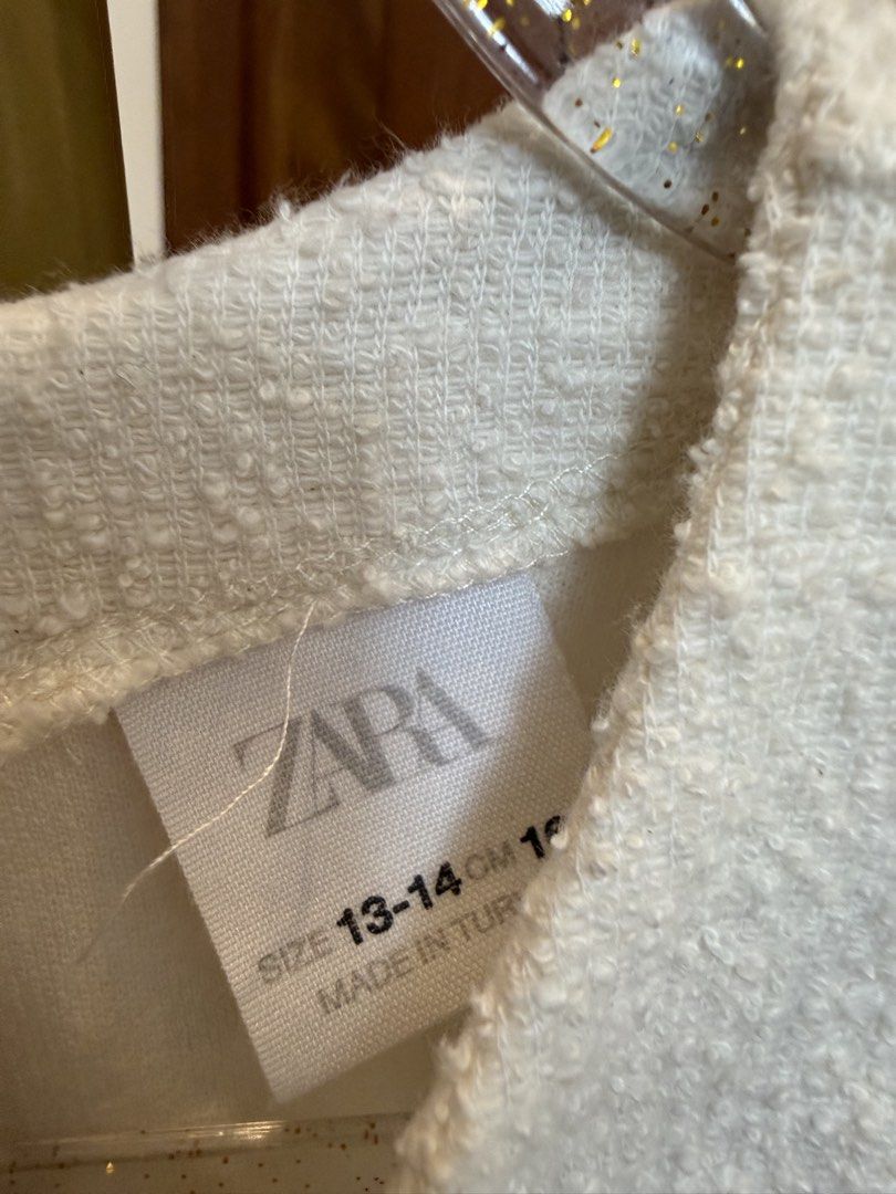 Zara: Dress in White (Category: Babies & Kids Fashion) located in Quezon City. Submitted by vpauline (Listing ID 1467621338, Image 2). Description: 10/10.
