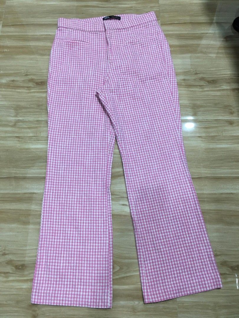 Zara gingham flare pants (Category: Other Bottoms) located in Davao. Submitted by parenasnic86577 (Listing ID 1467737607, Image 3). Description: Zara medium euc 680.