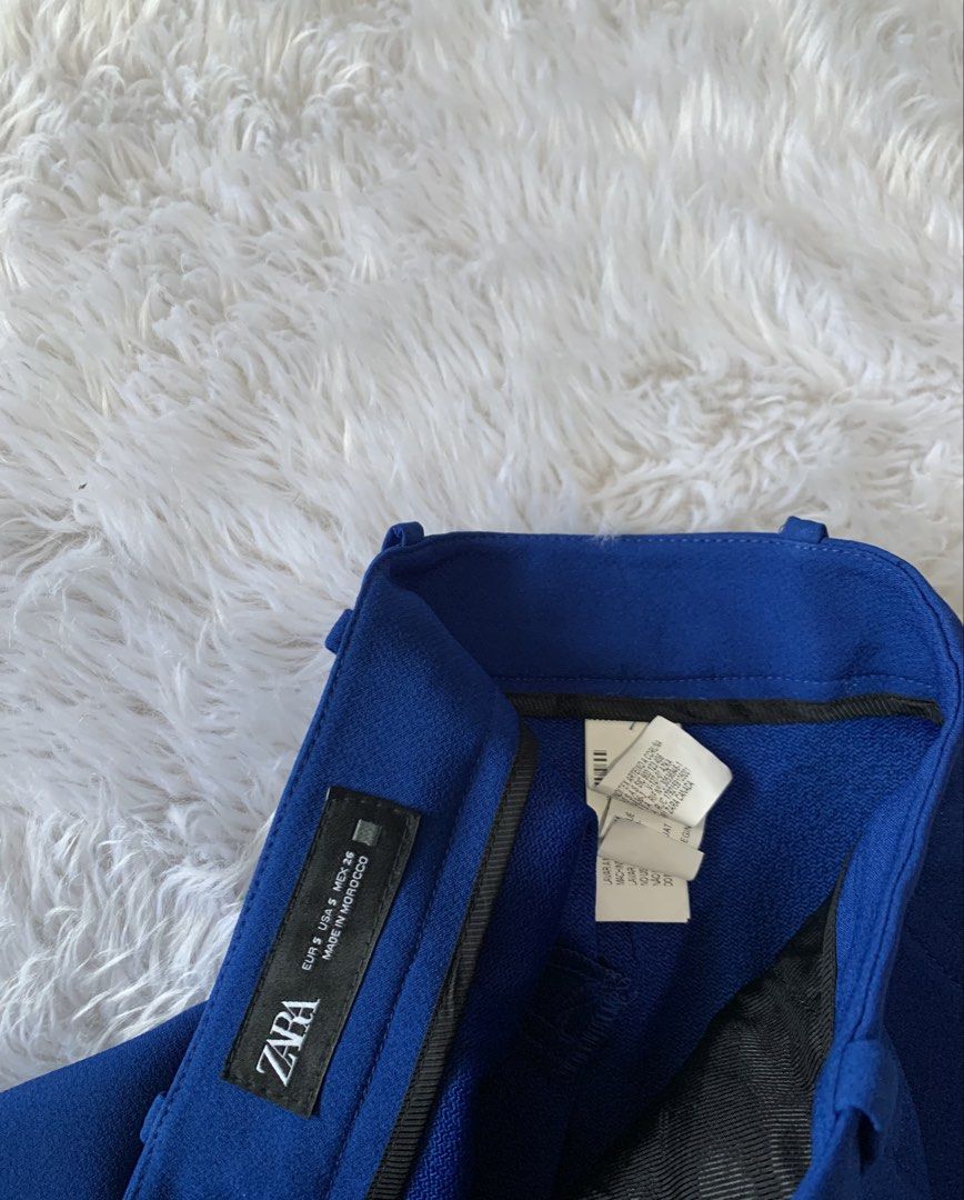 ZARA Highwaisted Short (Category: Shorts) located in Cebu City. Submitted by _labelscebu (Listing ID 1467610110, Image 3). Description: .