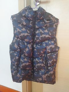 （分類：）位於 。 由 klhmm 提交（商品編號 1467765774，圖片 1）。簡介： 。