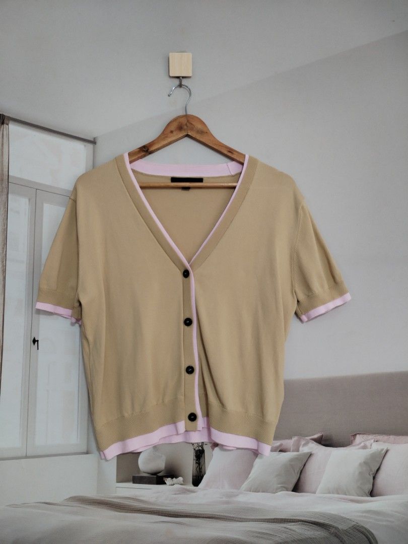 Zara knit top (Category: Shirts) located in Lucena. Submitted by styleddsc (Listing ID 1467641871, Image 2). Description: .