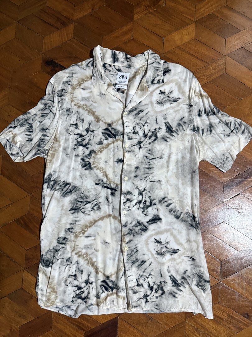 Zara polo (Category: Tshirts & Polo Shirts ) located in Quezon City. Submitted by vinceco8 (Listing ID 1467674417, Image 1). Description: .