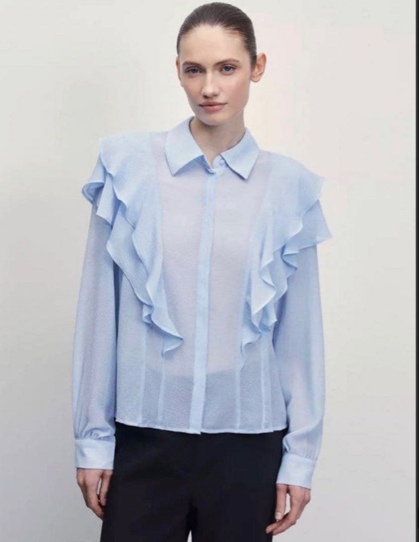 ZARA sheer raffles long sleeve (Category: Longsleeves) located in San Simon. Submitted by katechicha96 (Listing ID 1467715276, Image 2). Description: .
