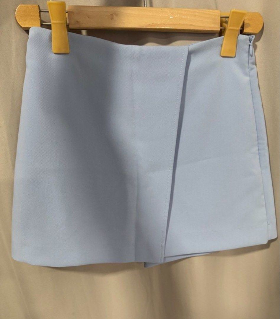 Zara skort (Category: Jeans) located in Quezon City. Submitted by prelovedsaleitems (Listing ID 1467766849, Image 1). Description: .