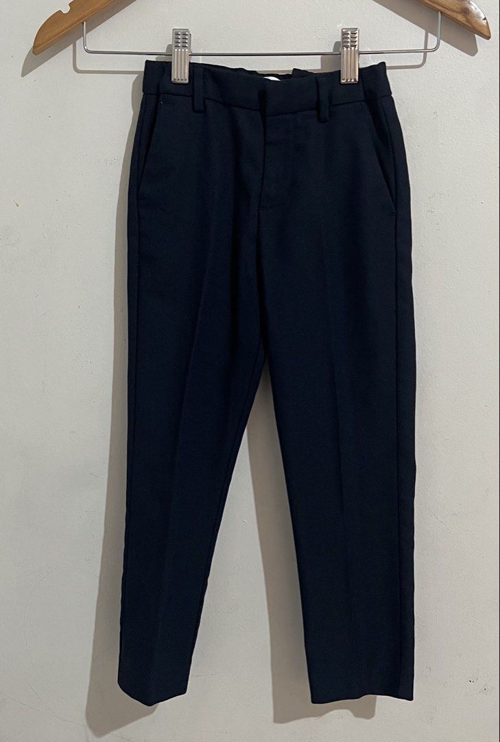 Zara suit pants (navy blue) (Category: Babies & Kids Fashion) located in Manila. Submitted by ourburstingwardrobe_ (Listing ID 1467699155, Image 1). Description: Size 6 (runs small) Tailored pants Like new condition.