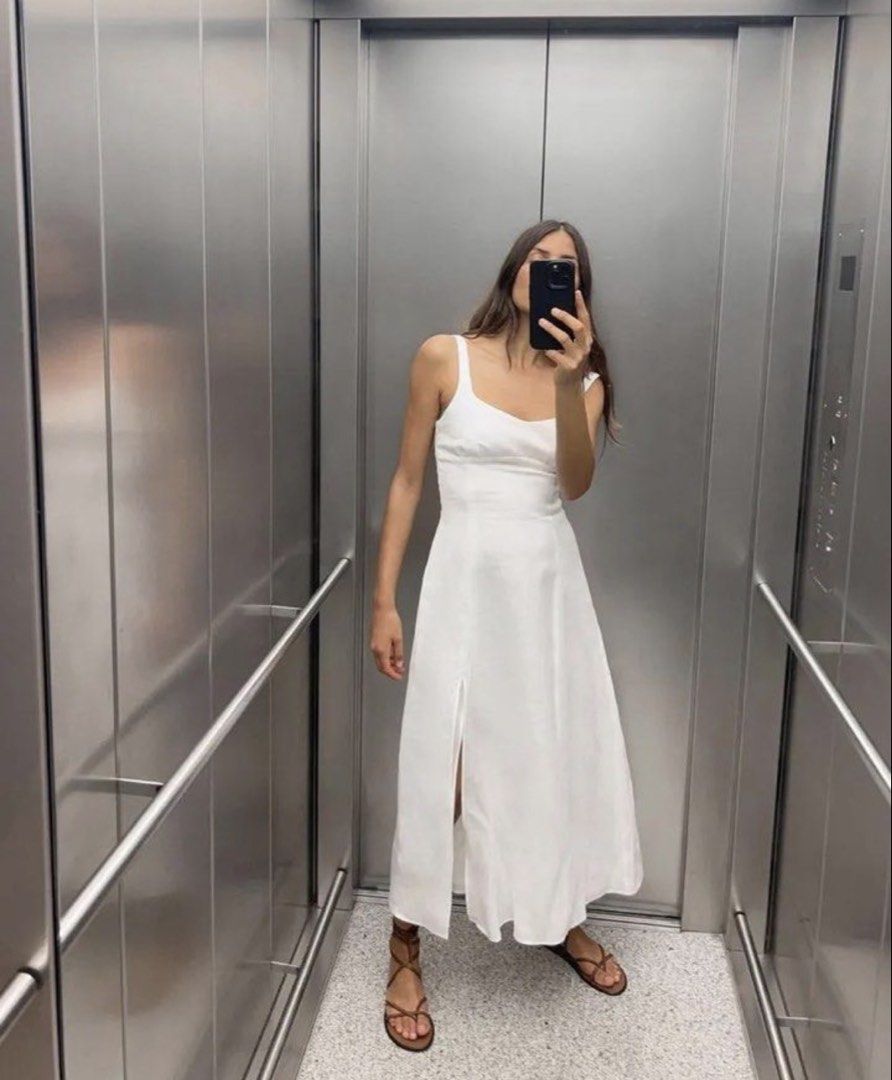 Zara White Dress (Category: Dresses) located in Bulacan. Submitted by dawnyaaaah (Listing ID 1467689997, Image 2). Description: Scarf included na from shopee lang un.