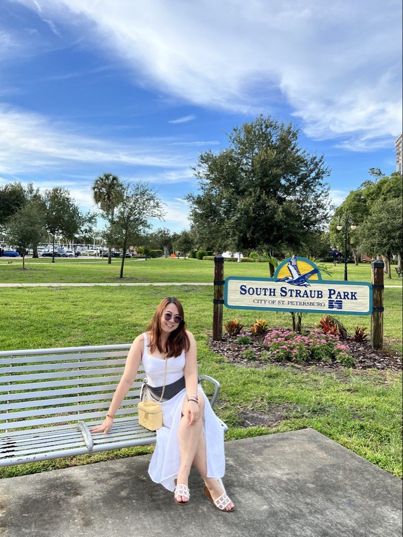 Zara White Dress (Category: Dresses) located in Bulacan. Submitted by dawnyaaaah (Listing ID 1467689997, Image 1). Description: Scarf included na from shopee lang un.