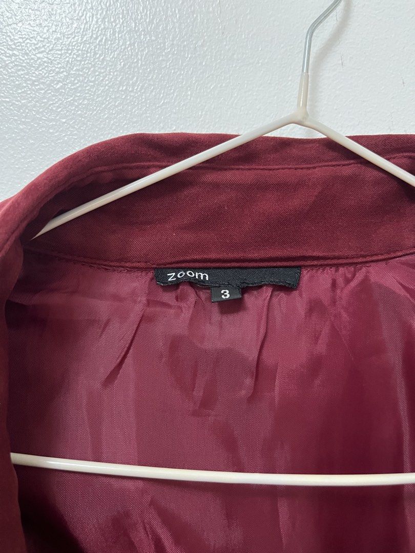 Zoom Maroon Crop Suede Jacket (Category: Coats, Jackets and Outerwear) located in Batangas. Submitted by povofkbscloset (Listing ID 1467735835, Image 3). Description: - Brand: Zoom - Style: Short suede jacket with full zip and classic collar - Color: Maroon - Size: 3 - Material: Soft suede fabric with smooth inner lining - Condition: Great layering piece, very comfortable.