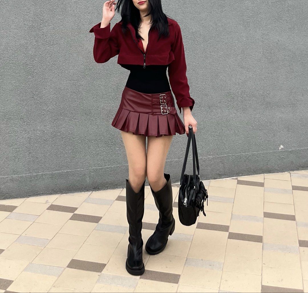 Zoom Maroon Crop Suede Jacket (Category: Coats, Jackets and Outerwear) located in Batangas. Submitted by povofkbscloset (Listing ID 1467735835, Image 1). Description: - Brand: Zoom - Style: Short suede jacket with full zip and classic collar - Color: Maroon - Size: 3 - Material: Soft suede fabric with smooth inner lining - Condition: Great layering piece, very comfortable.