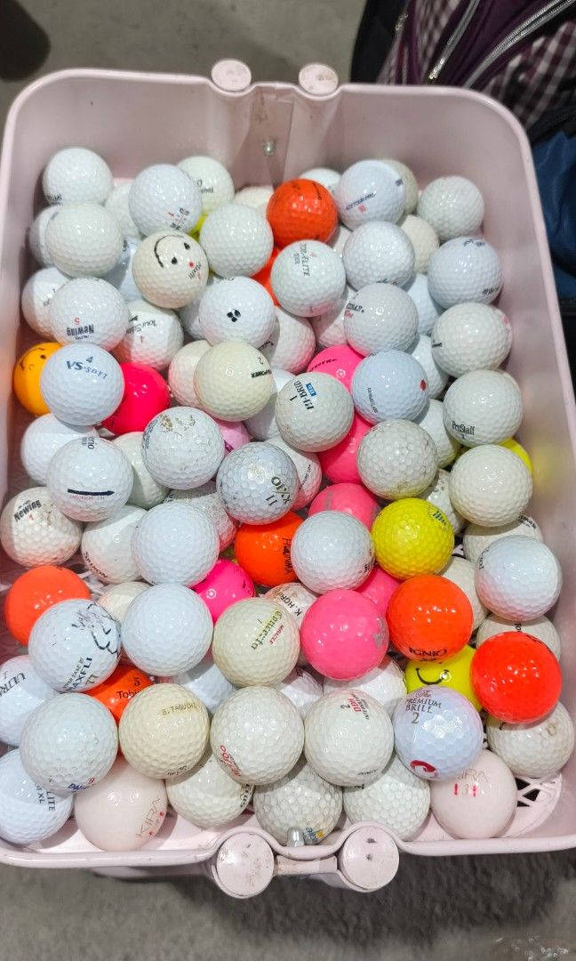 100pcs golf ball assorted brand (Category: Golf) located in San Pedro. Submitted by tristanjapansurplus (Listing ID 1467875943, Image 1). Description: ptpa selling 100 pcs golf ball mix brand came in Japan 850 pesos San Pedro Laguna.
