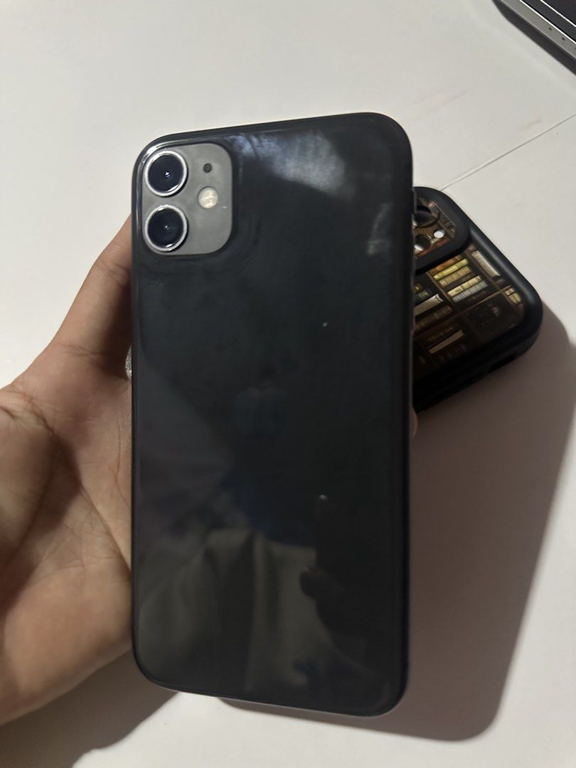 11 128gb black (Category: iPhone 11 Series) located in Los Banos. Submitted by frnci (Listing ID 1467961970, Image 1). Description: No major issue, good for personal use.