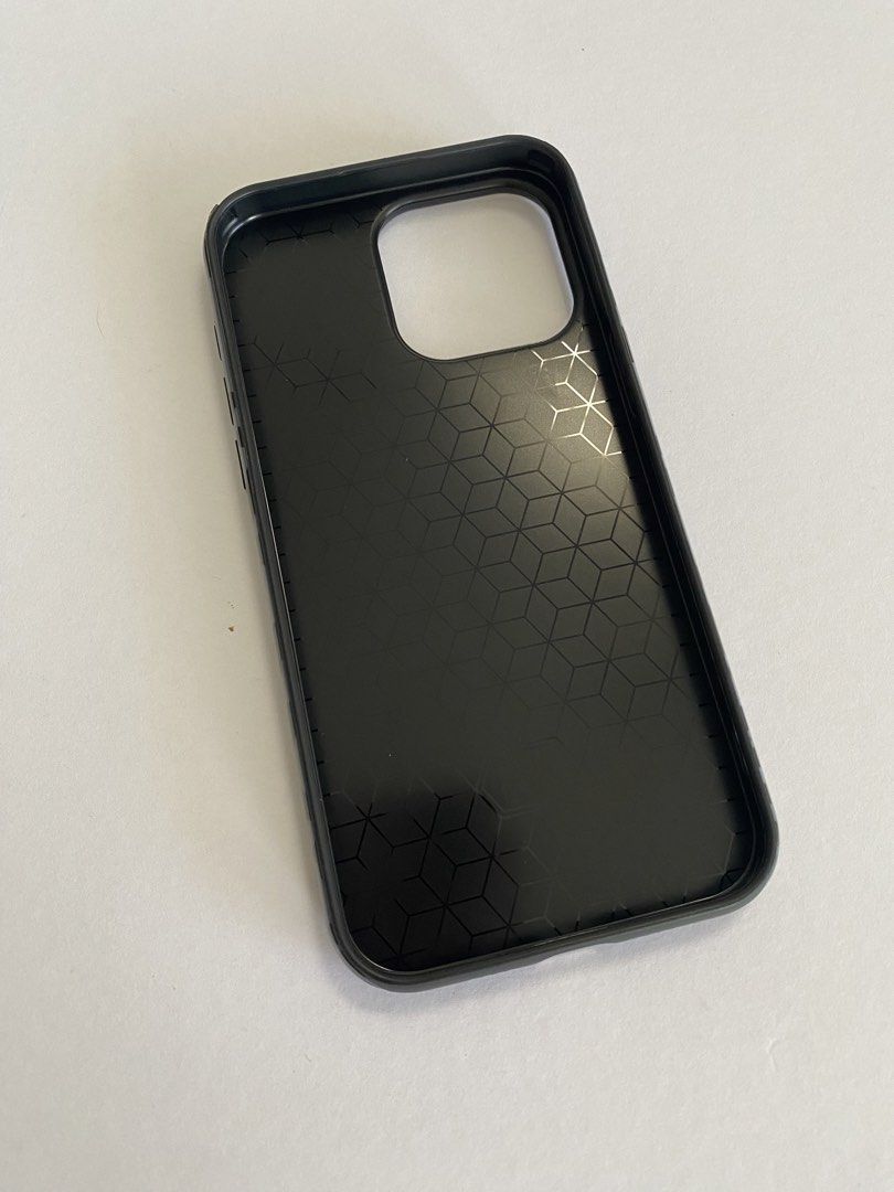 15promax cases (Category: Cases & Sleeves) located in Cavite. Submitted by .oreooo (Listing ID 1467898346, Image 3). Description: ₱280 for both. New & preloved. .