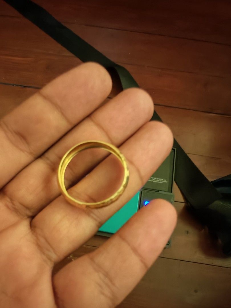 18k gold ring 1.31g (Category: Jewelry) located in Cebu City. Submitted by kenj1997 (Listing ID 1468030286, Image 3). Description: .
