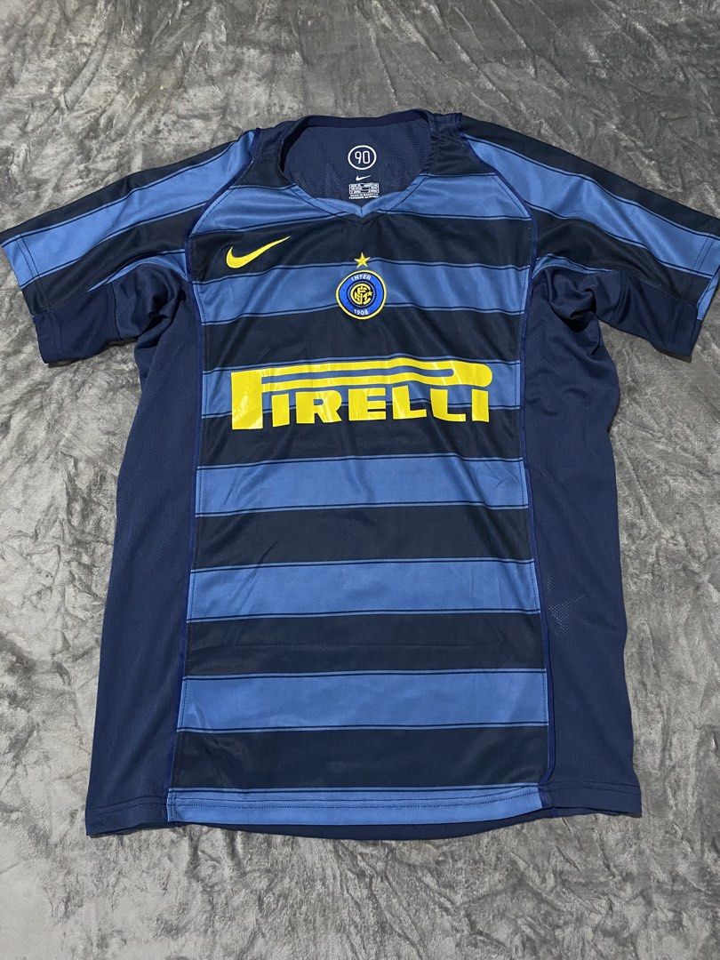 2004–05 Inter Milan Third Kit (Category: Tshirts & Polo Shirts ) located in Iloilo. Submitted by s4int_1ceman (Listing ID 1467988079, Image 1). Description: Dimes: 23w 30l Off lng po.