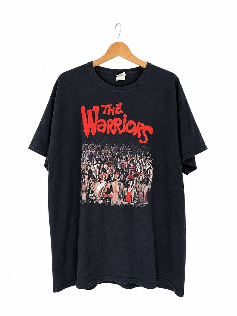 Vintage The Warriors Gaming Tee (Category: Tshirts & Polo Shirts ) located in Manila. Submitted by odd.mons_ (Listing ID 1467862853, Image 1). Description: negotiable please feel free to offer 🙏🏻 - Design: Crisp and vibrant front graphic featuring all The Warriors gang members - Size: XL (Regular fit for relaxed everyday wear) - Material: 100% cotton (Fruit of the Loom HD Cotton label) - Style: Classic crewneck with short sleeves - Origin: Made