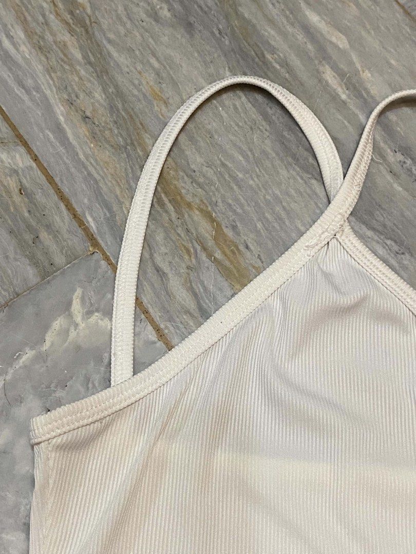 FREE 2 TOPS Caramel & White (Category: Sleeveless) located in Bacoor. Submitted by s4dee (Listing ID 1468002711, Image 3). Description: size: xs - small - cropped.