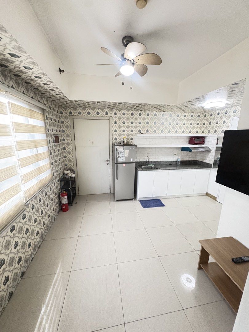 2br for rent South Residences Las Piñas (Category: Apartments & Condos) located in Manila. Submitted by brightflower_913403 (Listing ID 1468020522, Image 2). Description: Just walking distance to SM SOUTHMALL~ Just beside (NU) National University~ Monthly dues included ~ 6months to 1 year contract ~ 1 month advance and 1 month deposit ~ Good for 4pax~.