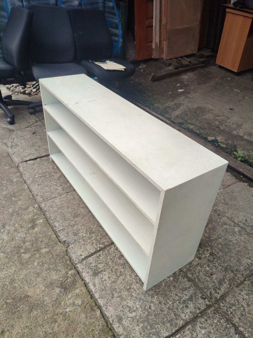 2-Layer Cabinet Shelves (Category: Shelves, Cabinets & Racks) located in Quezon City. Submitted by atgeremias313 (Listing ID 1467908892, Image 2). Description: 2-Layer Cabinet Shelves (2nd Hand) 122cm haba 32cm lapad 62cm taas Matibay Madaling linisin Ready to use 📲0985-887-8973 📌313 Quirino Highway, Baesa, Quezon City (Beside Baesa Hotel).