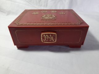 (Category: ) located in . Submitted by antique_lines (Listing ID 1468019886, Image 1). Description: .