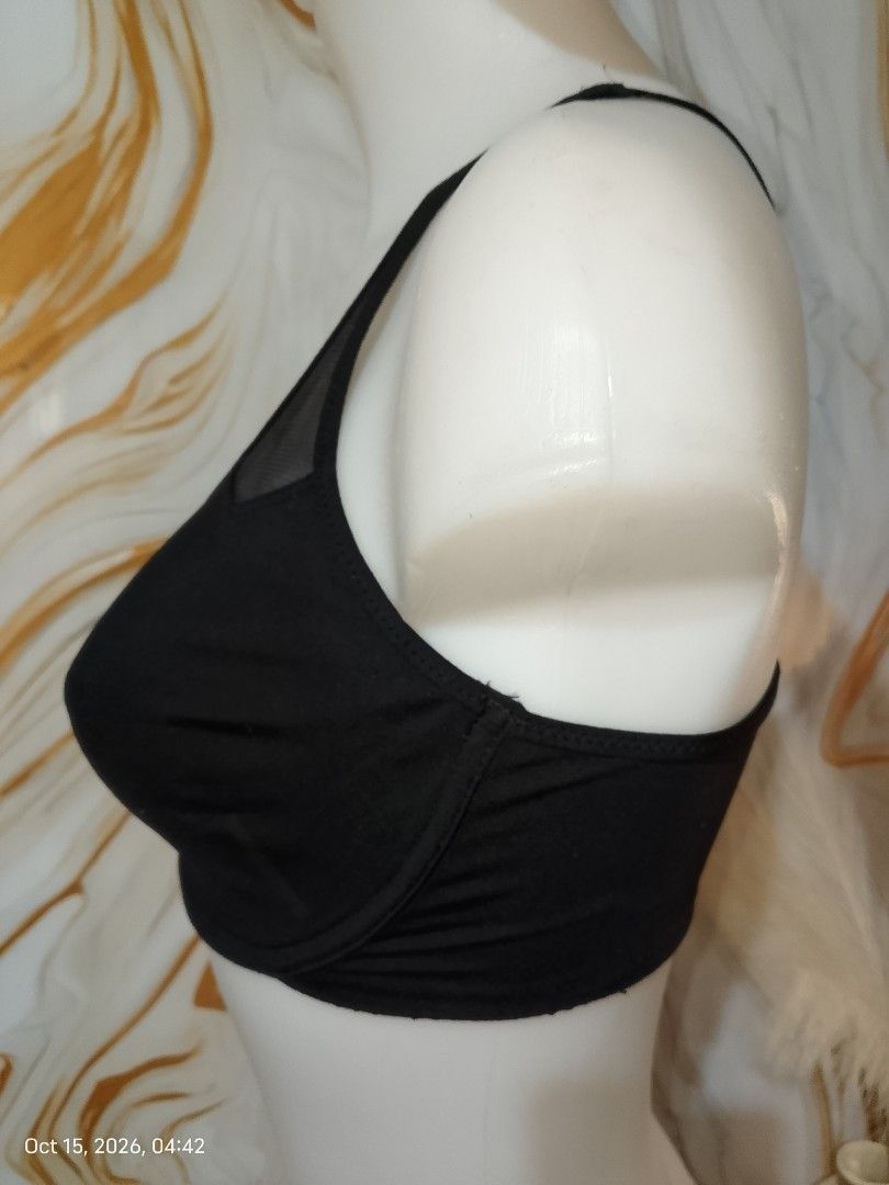34dd WACOAL BRA FRONT CLOSURE CLASP NO PADS WITH UNDERWIRE (Category: Undergarments & Loungewear) located in Manila. Submitted by truecrystal-1407 (Listing ID 1468051979, Image 2). Description: orig WACOAL.