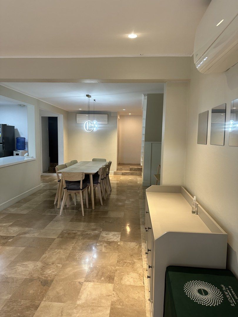 3 bedroom Bel air makati (Category: House & Lot) located in Makati City. Submitted by onlinerealestateph (Listing ID 1468017535, Image 2). Description: For lease: House in Bel-Air Makati. 2nd floor details: Masters bedroom w/ T&B Bedroom 2 shares T&B w/ bedroom 1 Ground floor details: Small living area Dining area Powder Room Den/Maids Room w/ own T&B Storage Room Utility Kitchen Clean Kitchen 2 car parking Furnished Floor area roughly under 300s