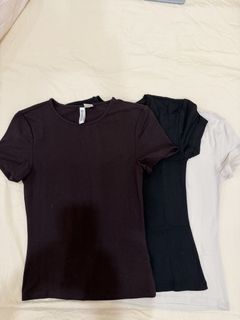 (Category: ) located in . Submitted by emma.preloved (Listing ID 1467968637, Image 1). Description: .