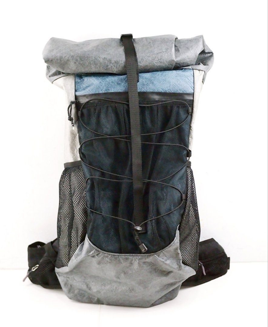 6Dots Rolltop Ul Hiking Backpack (Category: Hiking & Camping) located in Davao. Submitted by juanmigz.ph (Listing ID 1467864002, Image 1). Description: 6dots Rolltop UL Hiking Backpack Very Good ✅ - Capacity up to 40L - *w/ signs of used & minimal flaws* Materials: Tyvek®️ Php 6,500.00 free shipping 📦 PM for more Inquiry 😁….
