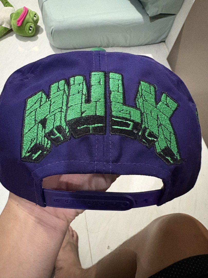 90s Vintage Marvel Hulk American Needle Blockhead (Category: Caps & Hats) located in Manila. Submitted by curatedgoodz_ (Listing ID 1467919208, Image 2). Description: 90s Vintage Marvel Hulk American Needle Blockhead.