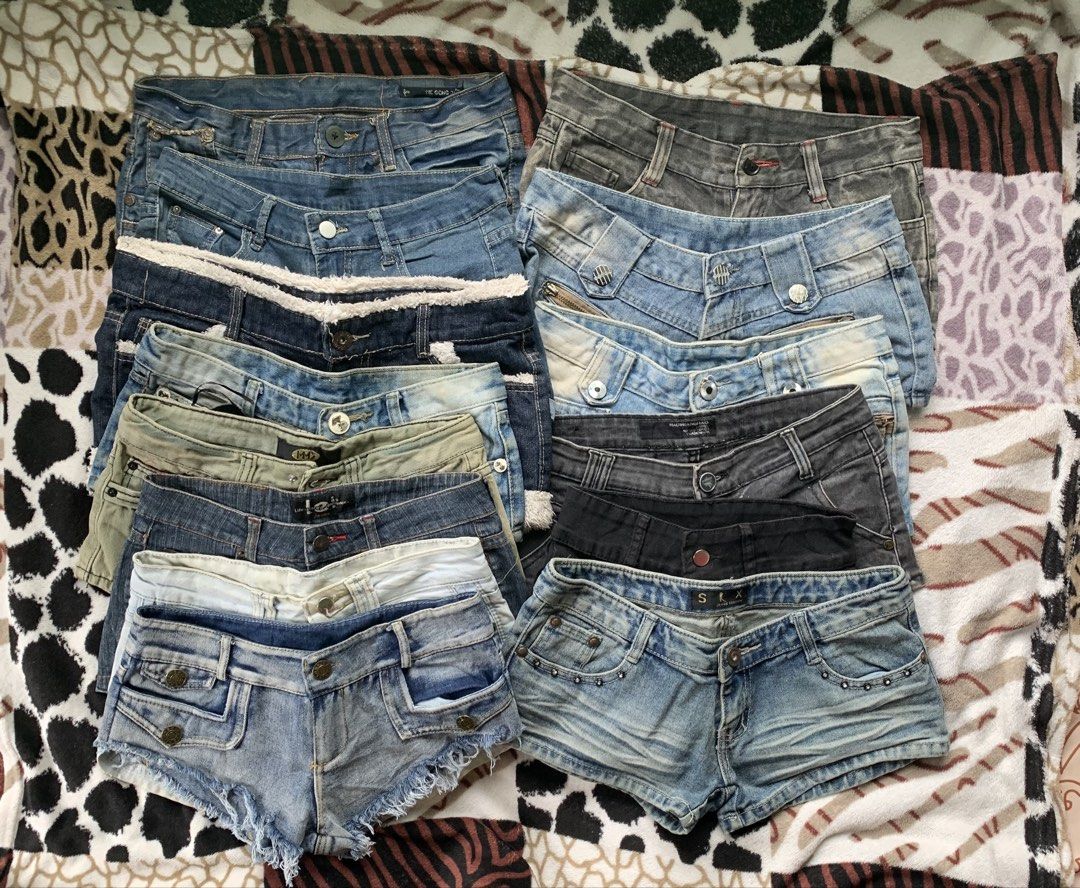 ( 14 PCS BUNDLE ) Y2k Lowrise Denim Mini/Micro Shorts (with issues/flaws) (Category: Shorts) located in Alicia. Submitted by szeydeer (Listing ID 1467868410, Image 1). Description: sizes: 24-32 inches issues: zipper, buttons, stains. (need wash) .