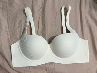 （分類：）位於 。 由 little.drizzle 提交（商品編號 1467982853，圖片 1）。簡介： 。
