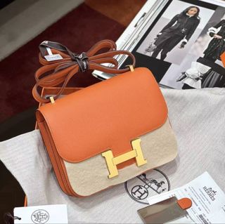 （分類：）位於 。 由 bellize.luxury 提交（商品編號 1467954501，圖片 1）。簡介： 。