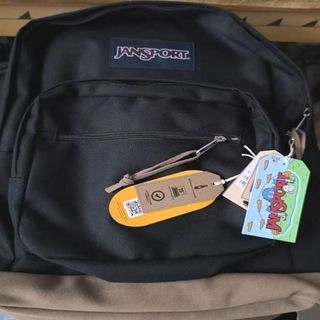 （分類：）位於 。 由 florindalakin 提交（商品編號 1468051320，圖片 1）。簡介： 。