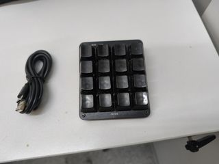 （分類：）位於 。 由 ivan_168 提交（商品編號 1467865634，圖片 1）。簡介： 。