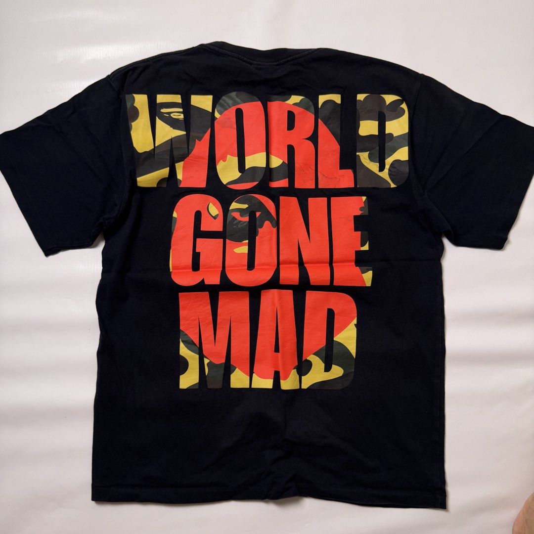 A Bathing Ape World Gone Mad Tee Black XL (Category: Tshirts & Polo Shirts ) located in Gapan. Submitted by rasthriftshop17 (Listing ID 1468007280, Image 1). Description: BAPE w/back hit Size on tag: XL Dimes: 21 x 28 ₱950 + sf Condition: Excellent Color rate: 9/10 Issue: None.