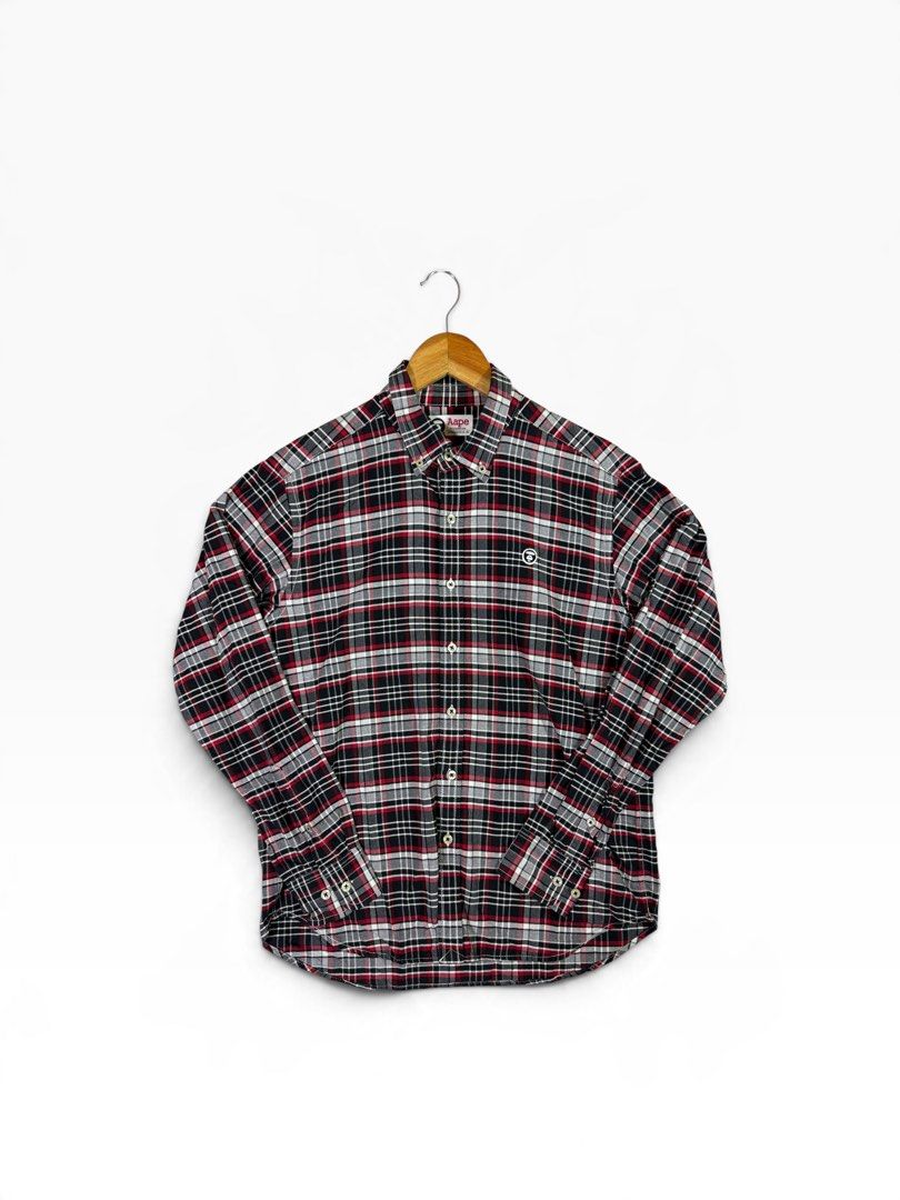 Aape button up ahirt (Category: Tshirts & Polo Shirts ) located in Quezon City. Submitted by dailyfits08 (Listing ID 1468018527, Image 1). Description: Aape button down Size large 21.5x26 Excellent.