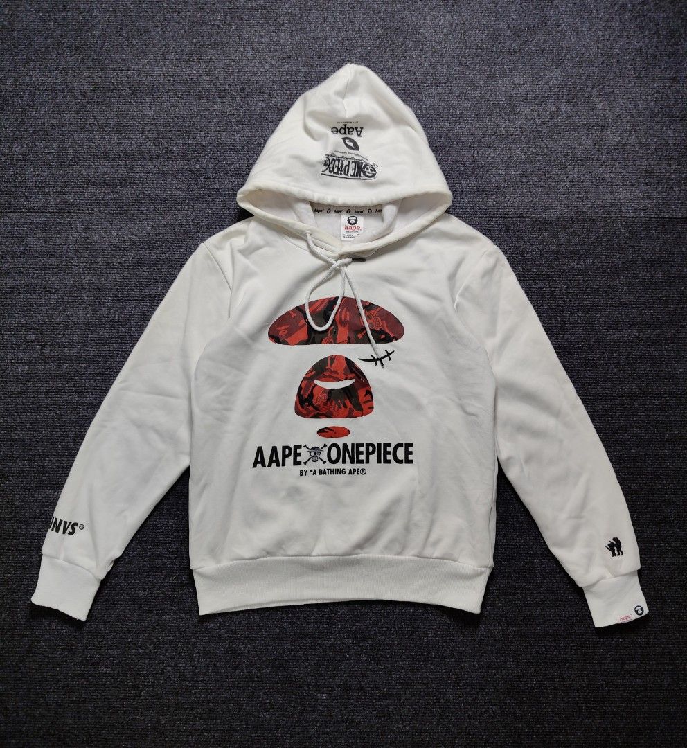 AAPE x One Piece pullover hoodie in white (Category: Coats, Jackets and Outerwear) located in Quezon City. Submitted by wgapparel (Listing ID 1468015497, Image 3). Description: 📌 available 19.5 x 24 W/L ( medium on tag ) Excellent condition Complete tags Orig 💯 Color rate 10/10 Minimal crack prints check last pic Ganda nito fur loob nito. 💰 Mine 1080 * Color may vary due to lighting * Always check posted pics for details * DM for any concerns 