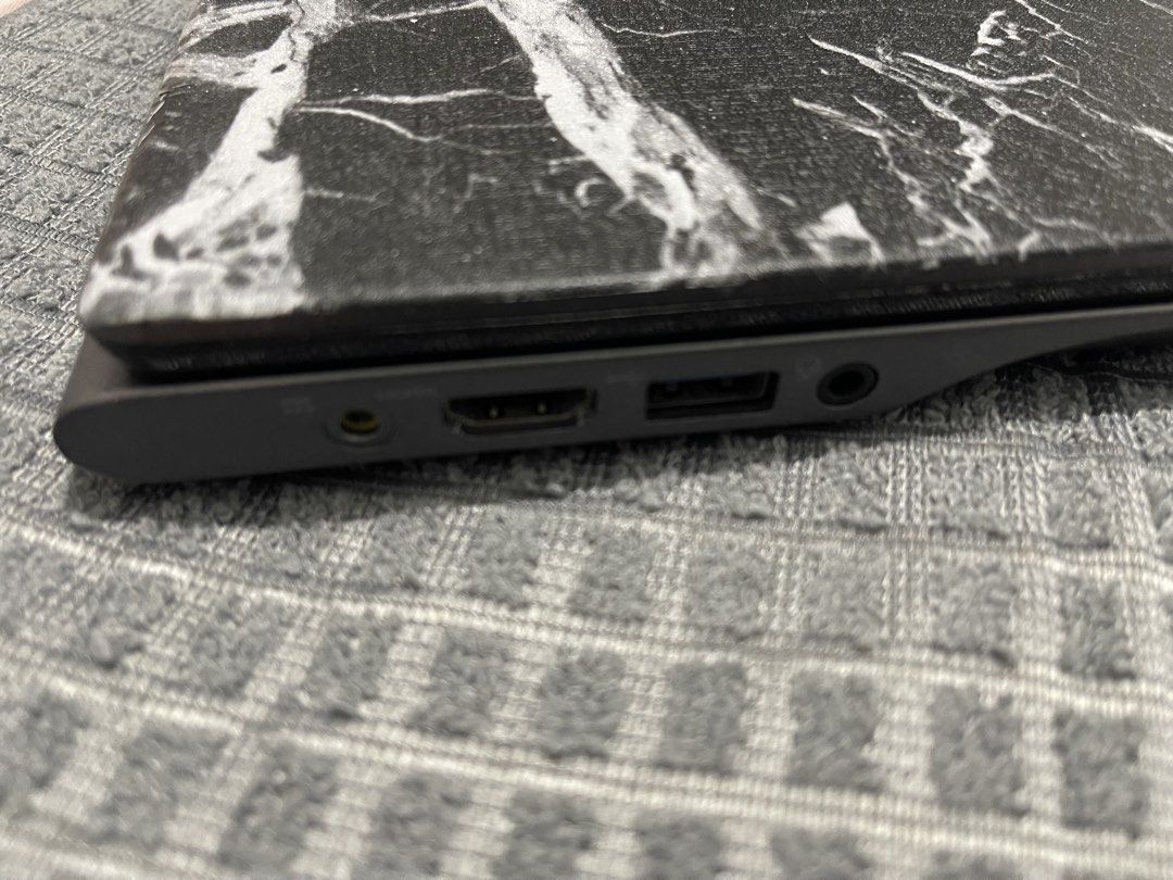Acer chromebook (Category: Laptops & Notebooks) located in Muntinlupa City. Submitted by joosh. (Listing ID 1467916185, Image 2). Description: Acer chromebook trade or for sell if trade send photo i will reply if ok sa trade tnx preferably ps vita or osmo 1/2 just send if interested lng. tnx pls respect ads if buy pwede lallamuv or graab .