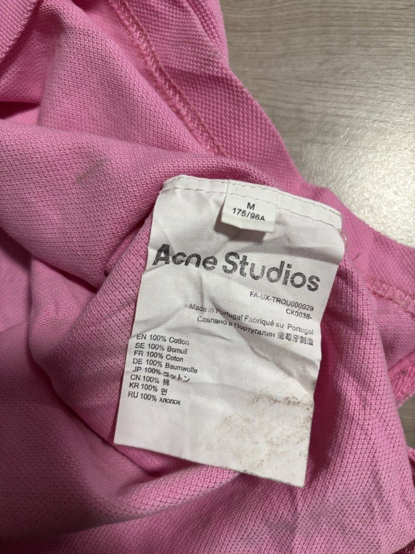 Acne studio (Category: Tshirts & Polo Shirts ) located in Cavite. Submitted by cesxyyylll (Listing ID 1467873790, Image 3). Description: 23/29 Need wash minimal stain .