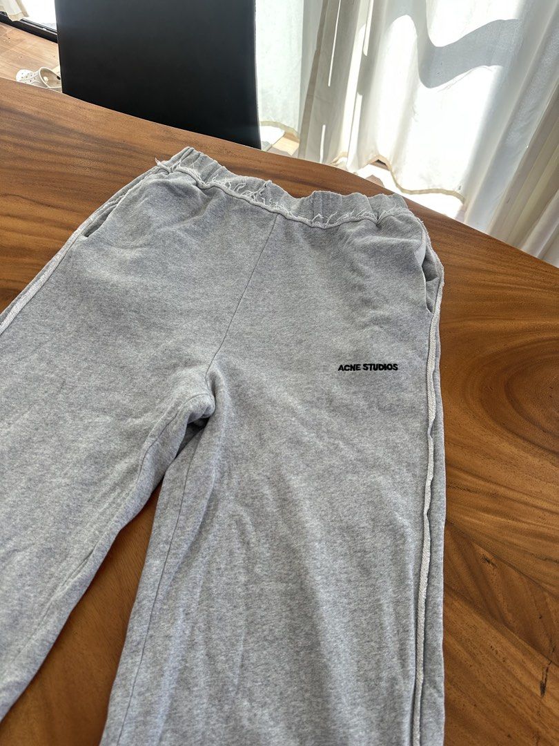 Acne Studios Grey Distressed Sweatpants (Category: Joggers) located in Manila. Submitted by felgen (Listing ID 1467846404, Image 2). Description: Too big for me na. Got this in japan bookoff.