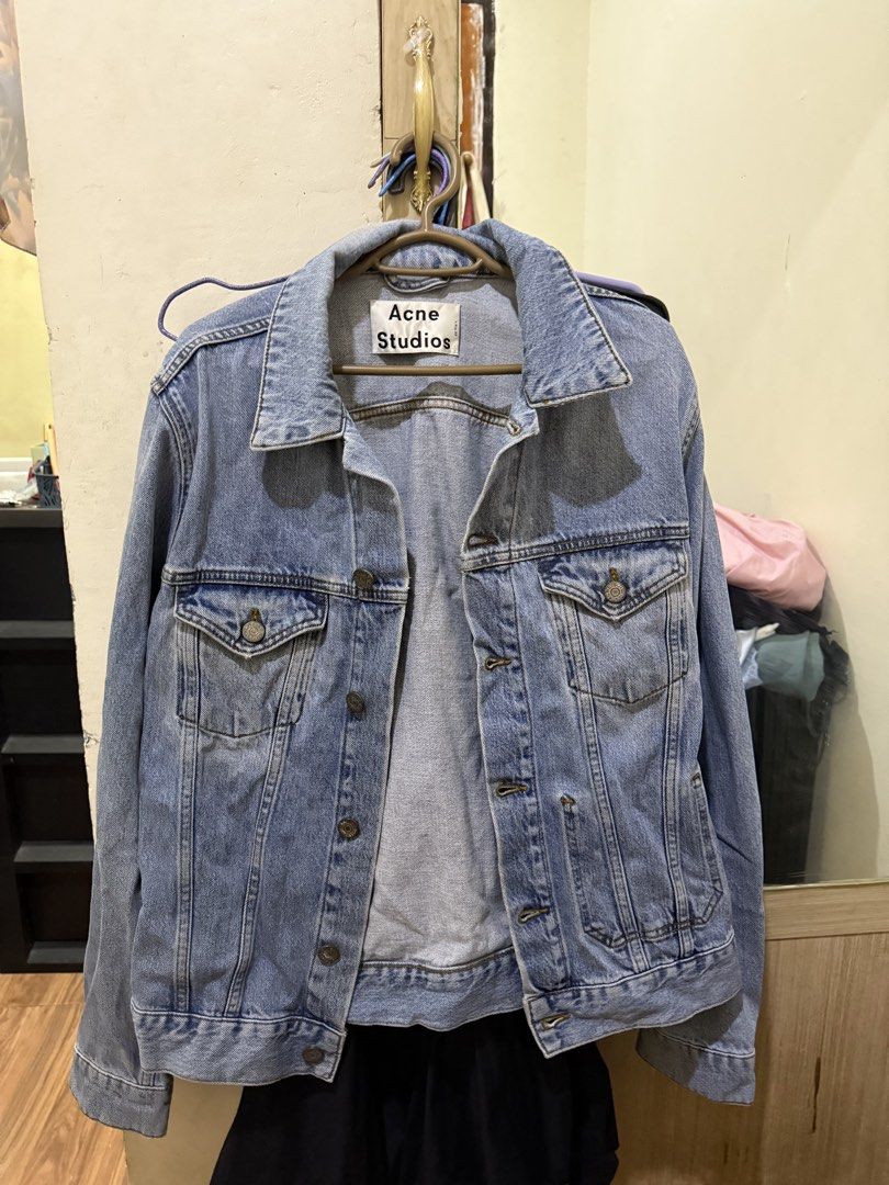 Acne Studios Jam Lt Vintage Denim Jacket (Category: Coats, Jackets and Outerwear) located in Cebu City. Submitted by hotchkisscebu (Listing ID 1467909436, Image 1). Description: - Brand: Acne Studios - Model: Jam Lt Vintage - Wash: Light vintage - Material: 100% cotton - Origin: Made in Turkey - Features: Button-up front with chest flap pockets - Condition/Style: Clean wash, perfect solid staple piece for daily outfits.
