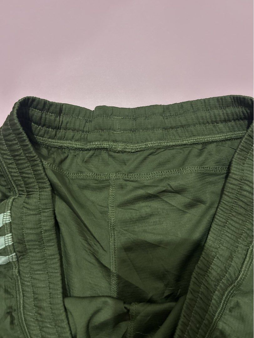 Adidas Active Short (Category: Activewear) located in Manila. Submitted by chen_clybelles (Listing ID 1467954465, Image 2). Description: L to semi XL.