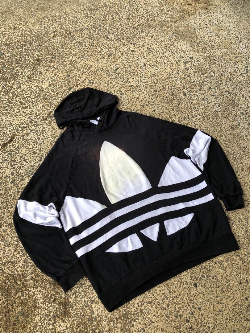 Adidas Aop (Category: Coats, Jackets and Outerwear) located in Talisay. Submitted by thrift_ni_cj (Listing ID 1467949325, Image 1). Description: 2Xl fittings.