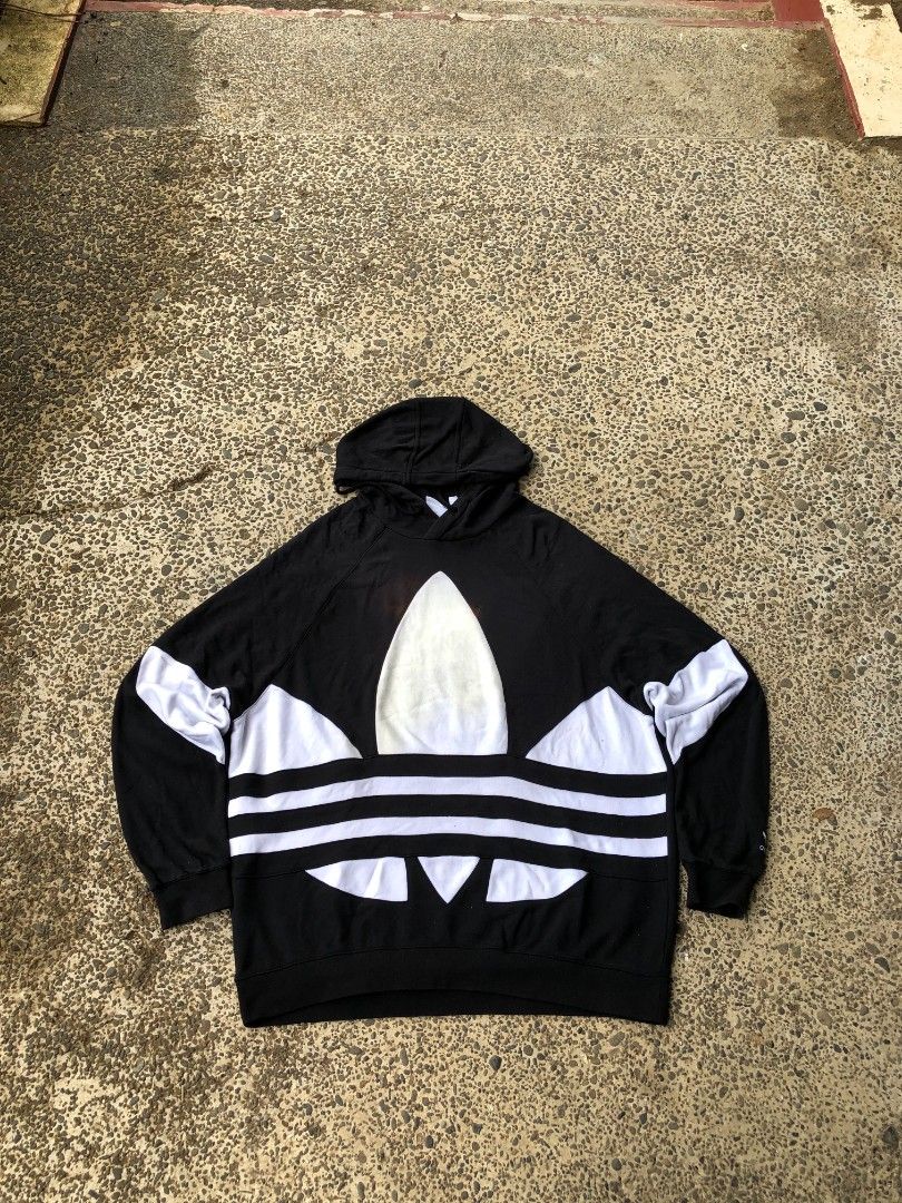 Adidas Aop (Category: Coats, Jackets and Outerwear) located in Talisay. Submitted by thrift_ni_cj (Listing ID 1467949325, Image 3). Description: 2Xl fittings.