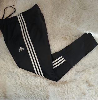 (Category: ) located in . Submitted by clcclothing_shop (Listing ID 1468057399, Image 1). Description: .