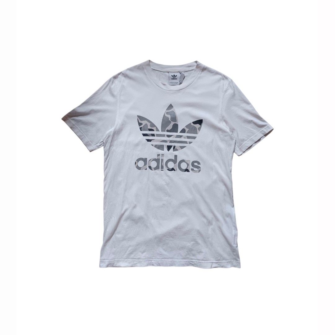 Adidas camou logo (Category: Formal Shirts) located in Davao. Submitted by jeff_thrifts (Listing ID 1467852166, Image 1). Description: excellent condition no issue dm if interested.