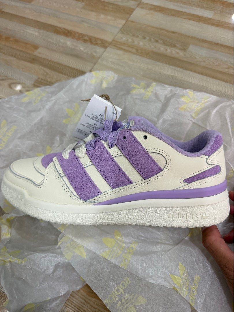 Adidas Forum 2000 W Off White Lilac (Category: Sneakers) located in Tabuk. Submitted by farawayluxe (Listing ID 1468042594, Image 1). Description: - Brand: Adidas Forum 2000 W - Colorway: Off-White and Lilac - Size: US 7 / UK 5.5 / EUR 38 2/3 - Condition: Brand new with original tag attached, stored in original box - Design: Chunky style featuring stylish suede stripes and thick laces - 100% authentic and ready to ship!.